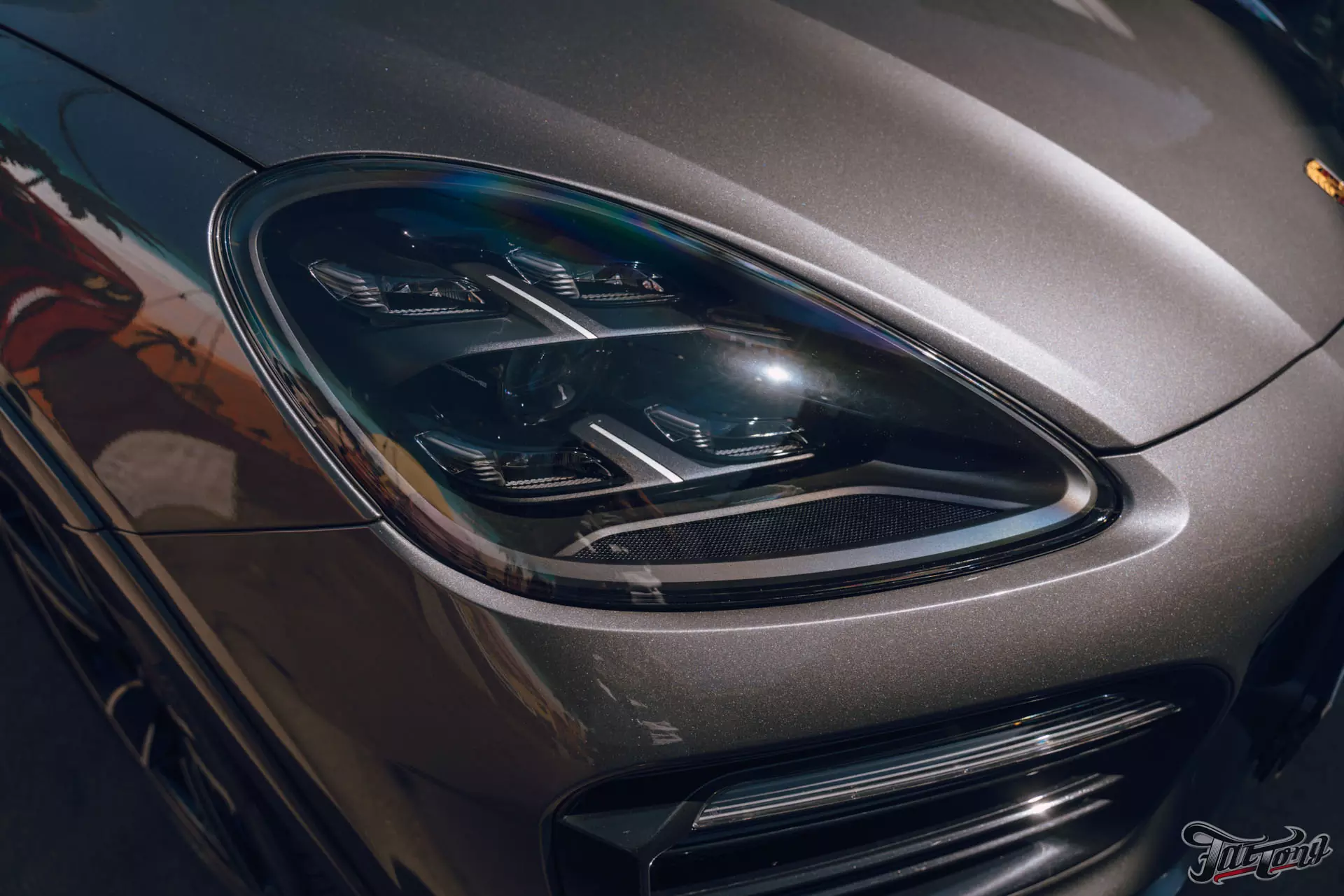 Porsche Cayenne. Оклейка в полиуретан. Окрас дисков